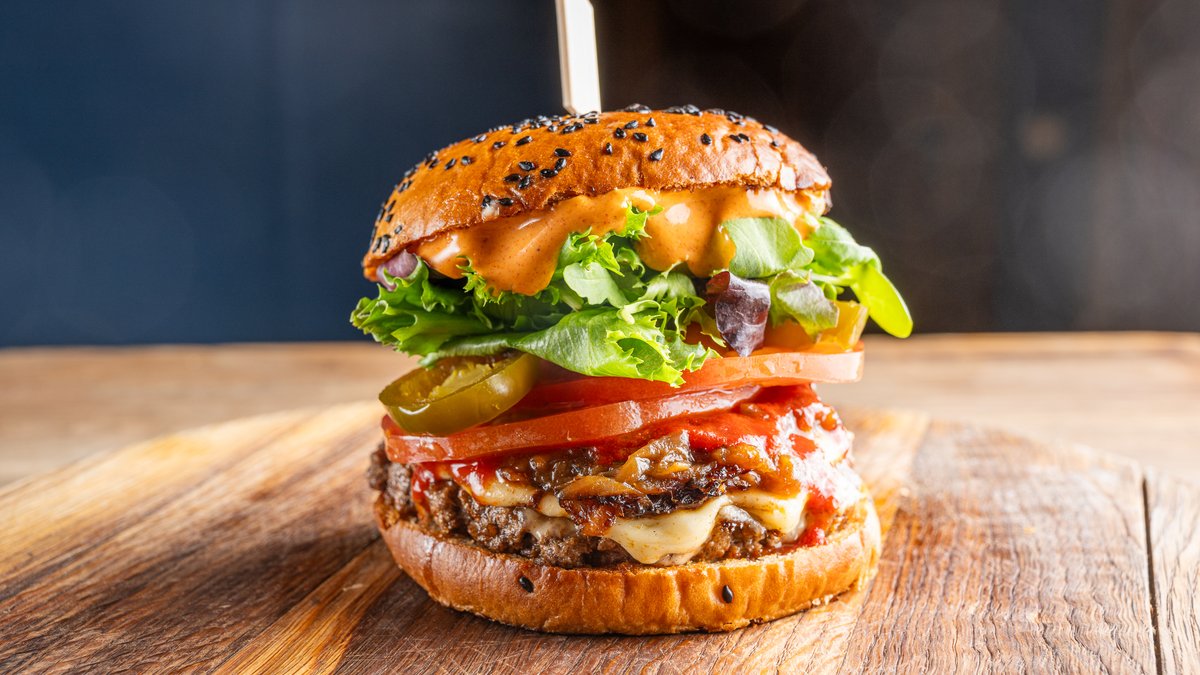 Sanchez Mexican burger at Late Night Munchies Riga
