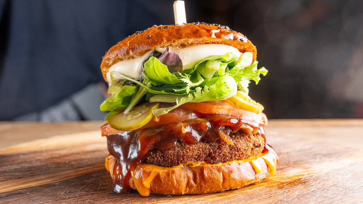Vegetarian burger at Late Night Munchies Riga