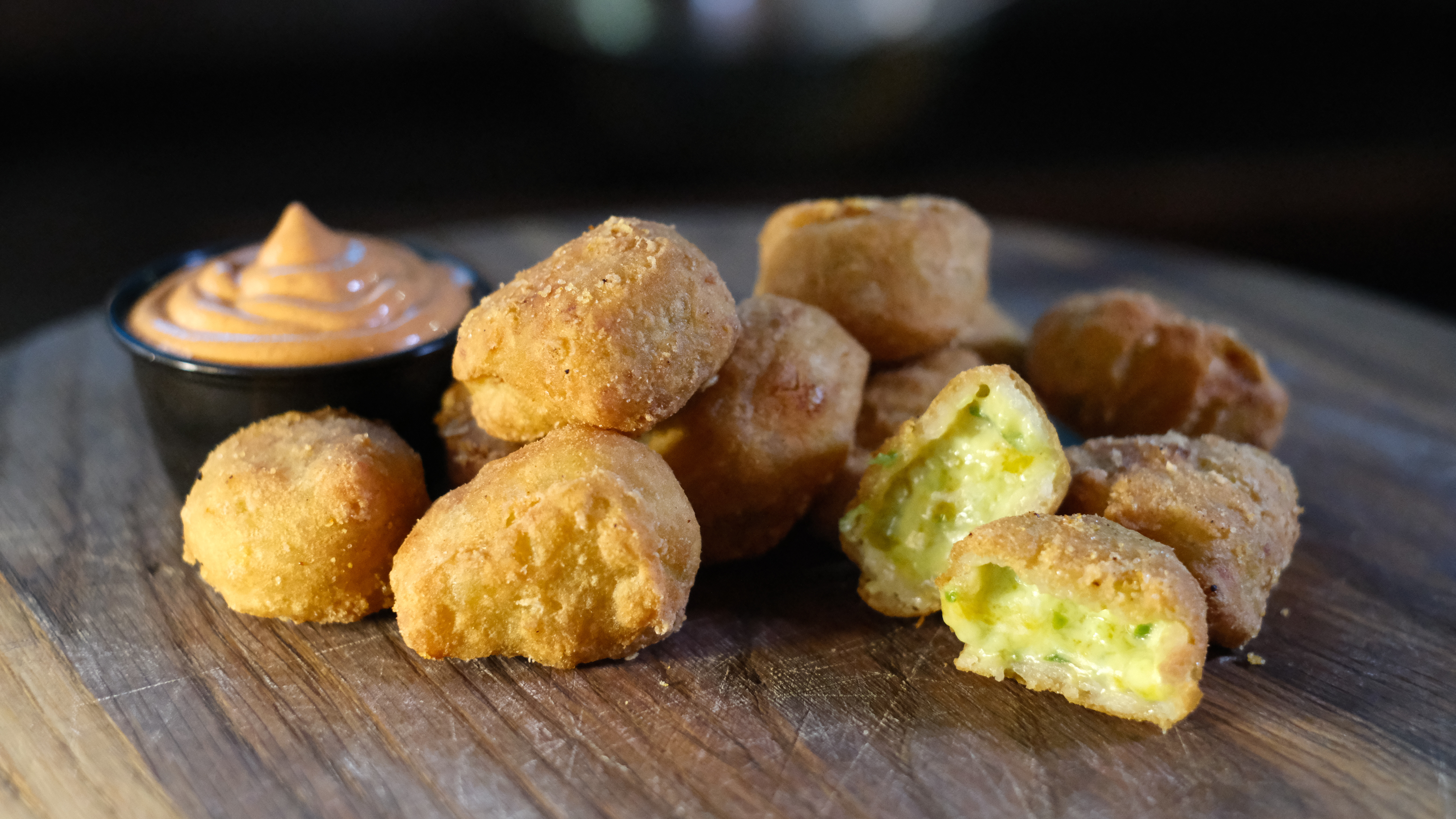 Jalapeño cheese poppers with sauce at Late Night Munchies Riga